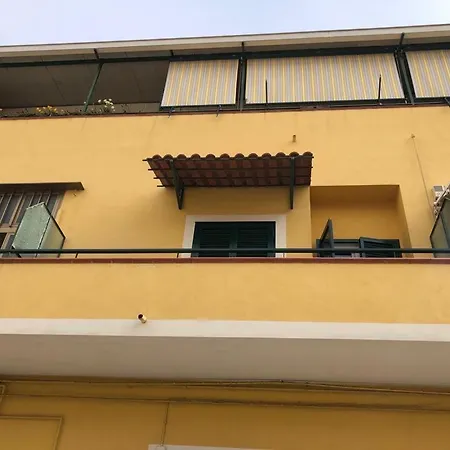 Vesuvio House